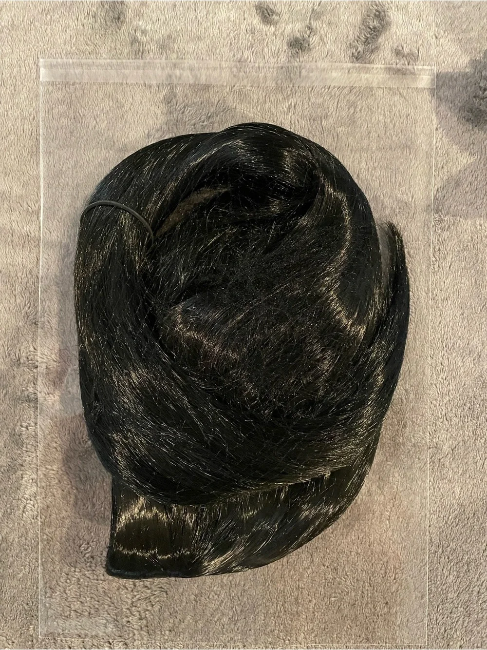 Morticia Addams Wig 27” Black Straight Halloween Cosplay Wig Rose